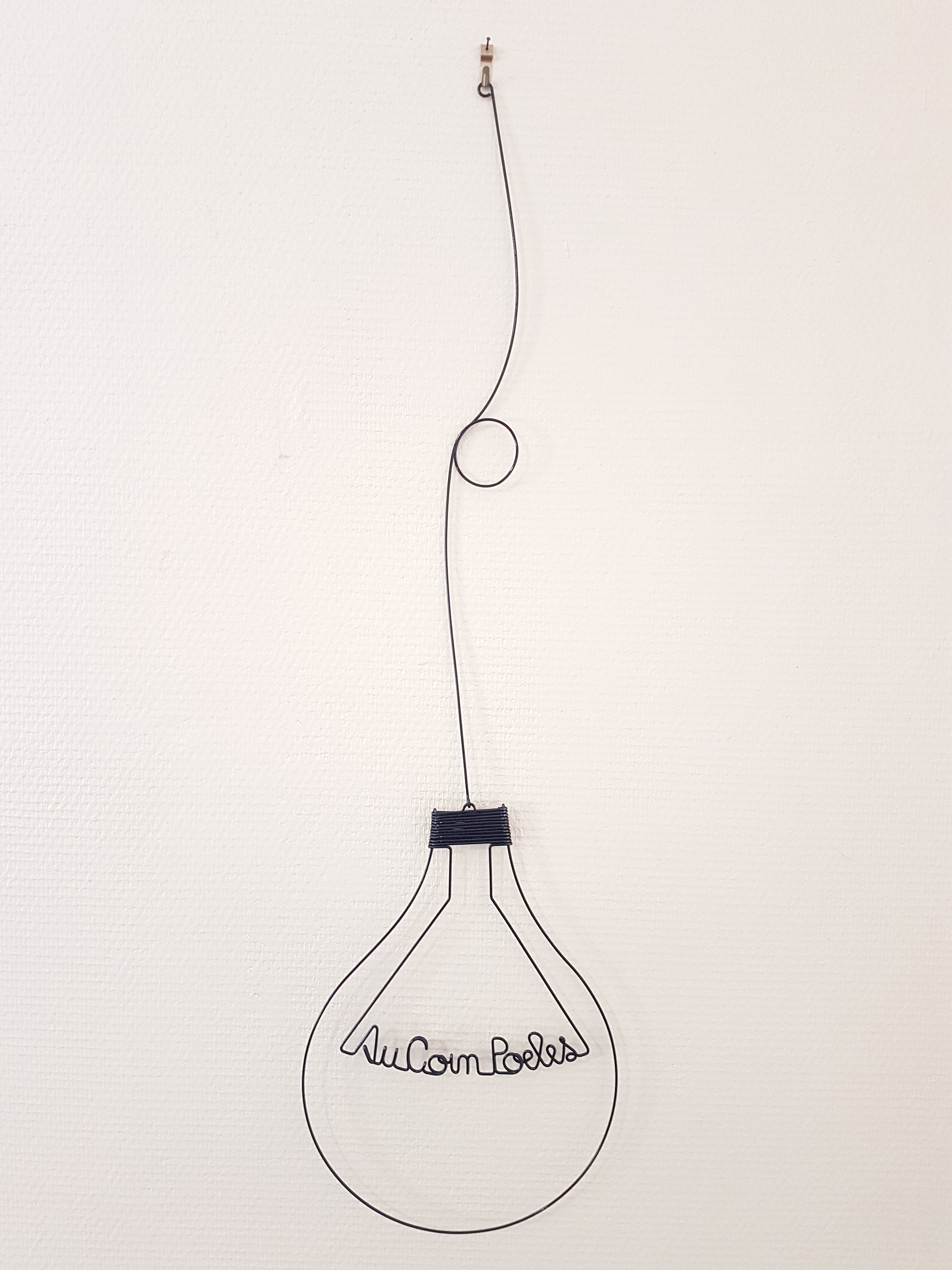 Decoration Ampoule Murale en Fil Aluminium