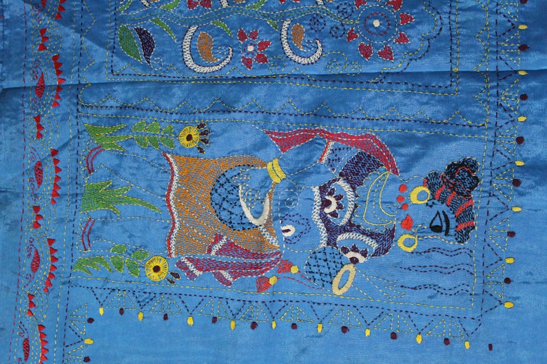RAB85 Indian Beautiful Vintage Art Silk Saree Thread work Sarong Drape Decorative Fabric Antique Art Craft Saree 5Yard