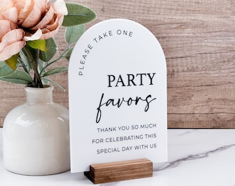 Party Favors Arch Table Sign, Party Favors Sign, Modern Script Acrylic Wedding Sign, Wedding TableTop Signs