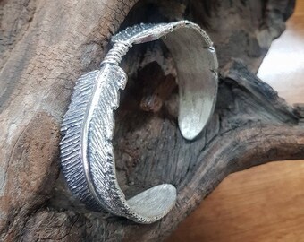 Federarmband