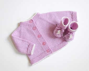 Baby girl outfit Size Newborn Ready to ship baby girl clothing set with unicorn merino sweater and booties