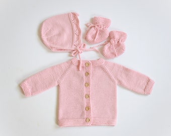 Baby girl set Size 0-3 Months Ready to ship Light pink merino outfit hand knit baby girl set