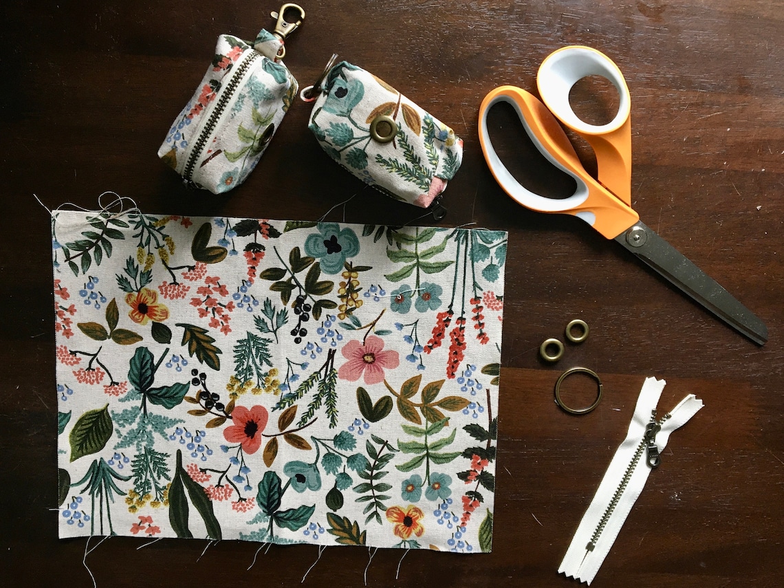 Dog poop bag holder DIGITAL PDF