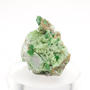 Chrome Grossular Garnet Crystal: Jeffrey Mine, Quebec
