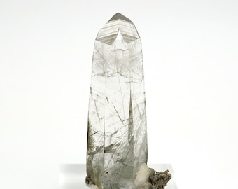 Quartz crystal with Chlorite inclusions from Nepal - 62mm x 27mm x 21mm (F96213) structure minerals