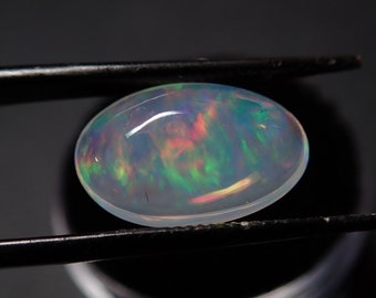 Opal polished rainbow flash cabochon stone from Mexico - 3.4ct / 14.2mm x 9mm x 5mm (B7417) birthstone