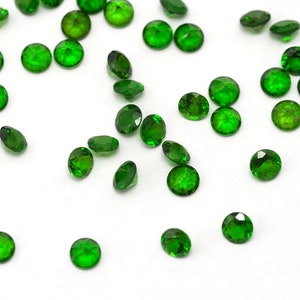 Chrome Diopside gemstone loose round or oval - select your size 4mm 4x3mm or 2mm