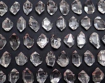 ONE Quartz "Diamond Quartz" crystal from Pakistan - clear natural raw stone loose gem specimen