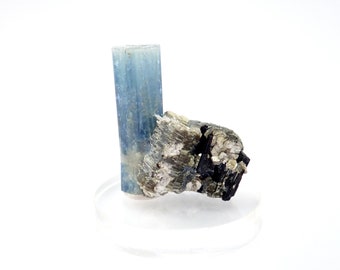 70gm 43mm x 40mm x 22mm F74401 Namibia Fluorite crystal from Erongo mtns