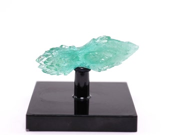 Fluorapophyllite on Stilbite crystal from Savda, India - 31mm x 9mm x 10mm (TUC24-8) structure minerals