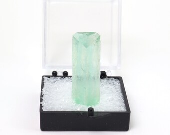 Fluorite green natural stone cleavage from South Africa thumbnail perky box included (TN91123-58) structure minerals