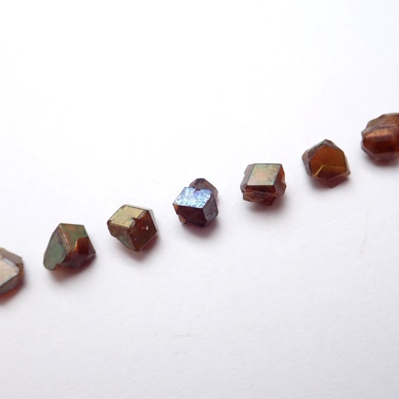 国産鉱物 奈良県産 レインボーガーネット kokusan09 国産鉱物 奈良県産