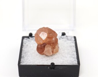 Hessonite Garnet crystal from Jeffrey mine, Quebec Canada specimen perky box thumbnail stone - TN1026-28 - structure minerals