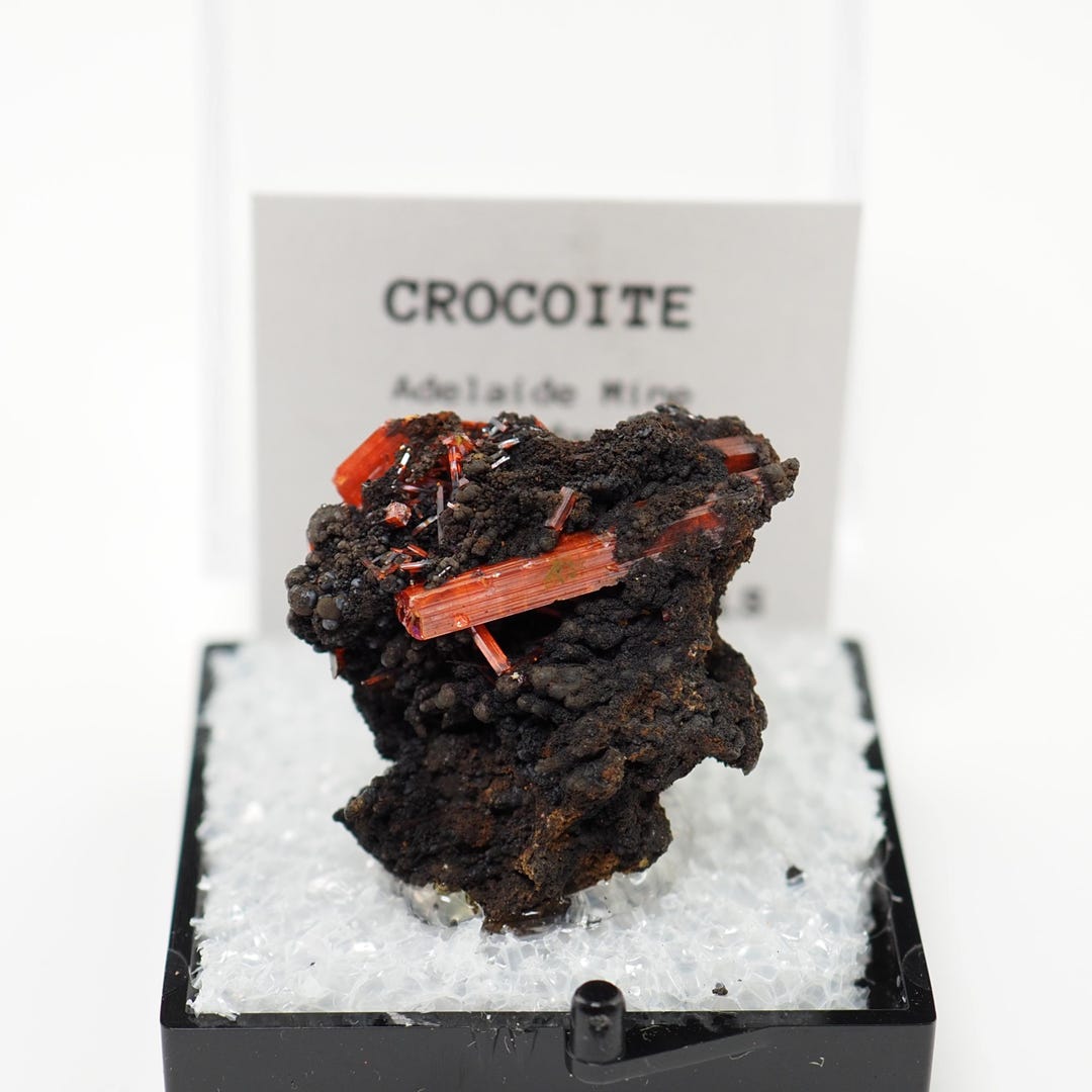 Crocoite Crystals Adelaide Mine, Tasmania, Australia - Mineral Specimen ...