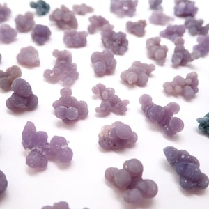 Raw Grape Agate Crystal: Indonesia Natural Purple Quartz