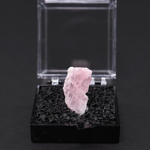 Pezzottaite crystal raw stone Ibity, Madagascar pink crystal thumbnail mineral specimen perky box natural stone(TN5511-10) structureminerals