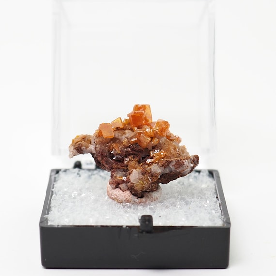 ウルフェナイト結晶鉱物標本、ロス・ラメントス、メキシコ - Etsy 日本