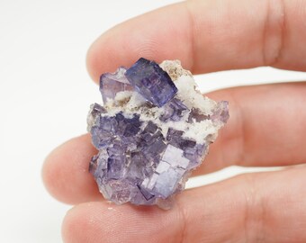 Purple Fluorite crystal cluster from Mexico - 33mm x 28mm x 22mm (F96625) structure minerals