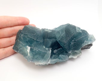 Fluorite crystal mineral specimen from China - 690gm / 138mm x 65mm x 64mm (CF-1) structure minerals