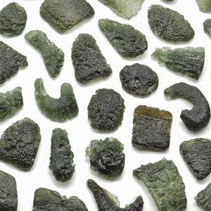 EIN Moldavit echter Stein aus Maly Chlum, Tschechische Republik authentische Tektite Rohstufe Kristall lose Bild 8