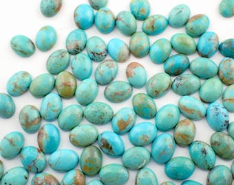 Türkis Oval Cabochon: Kingman, Arizona ( 8 x 6 mm) Naturstein, stabilisiert