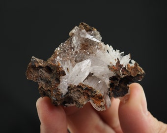 Hemimorphite crystals on matrix from Ojuela mine, Mexico - 56mm x 37mm x 26mm (F96626) structure minerals