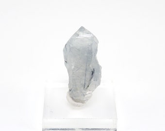 Blue Tourmaline included Quartz crystal from Minas Gerais, Brazil - 4.3gm / 26mm x 12mm x 11mm (F941549) structure minerals
