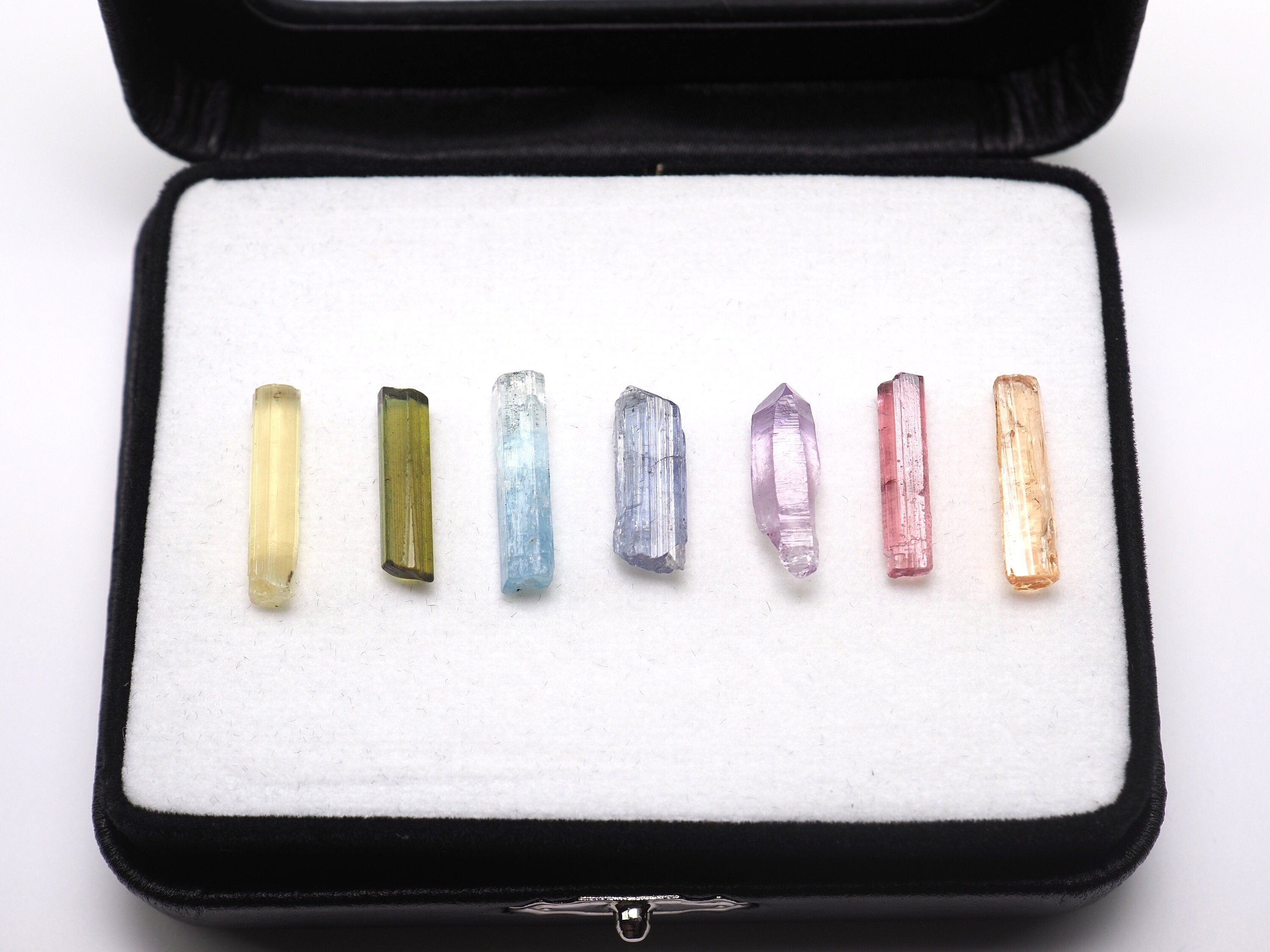 浄化 用 水晶 ポイント 水晶ポイント 六角柱 天然石 クリスタル