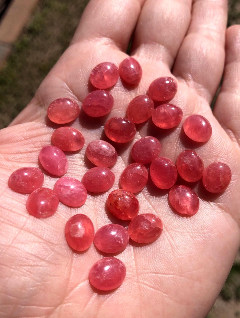 Rhodochrosit rosa Oval Cabochon: Catamarca, Argentinien - 10 x 8 mm Bild 2