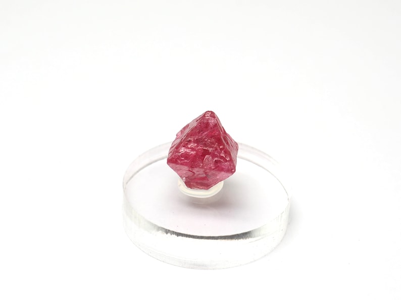 5.5ct 11mm x 8.5mm c 8.9mm Spinel crystal from Tanzania F78904