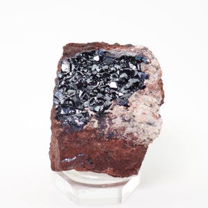 Cuprite crystals on matrix from Milpillas mine, Sonora, Mexico minerals specimen natural stone (F5523-10) structure minerals