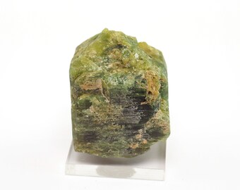 Vesuvianite crystal from Mali - 133gm / 46mm x 35mm x 36mm (F92815) structure minerals