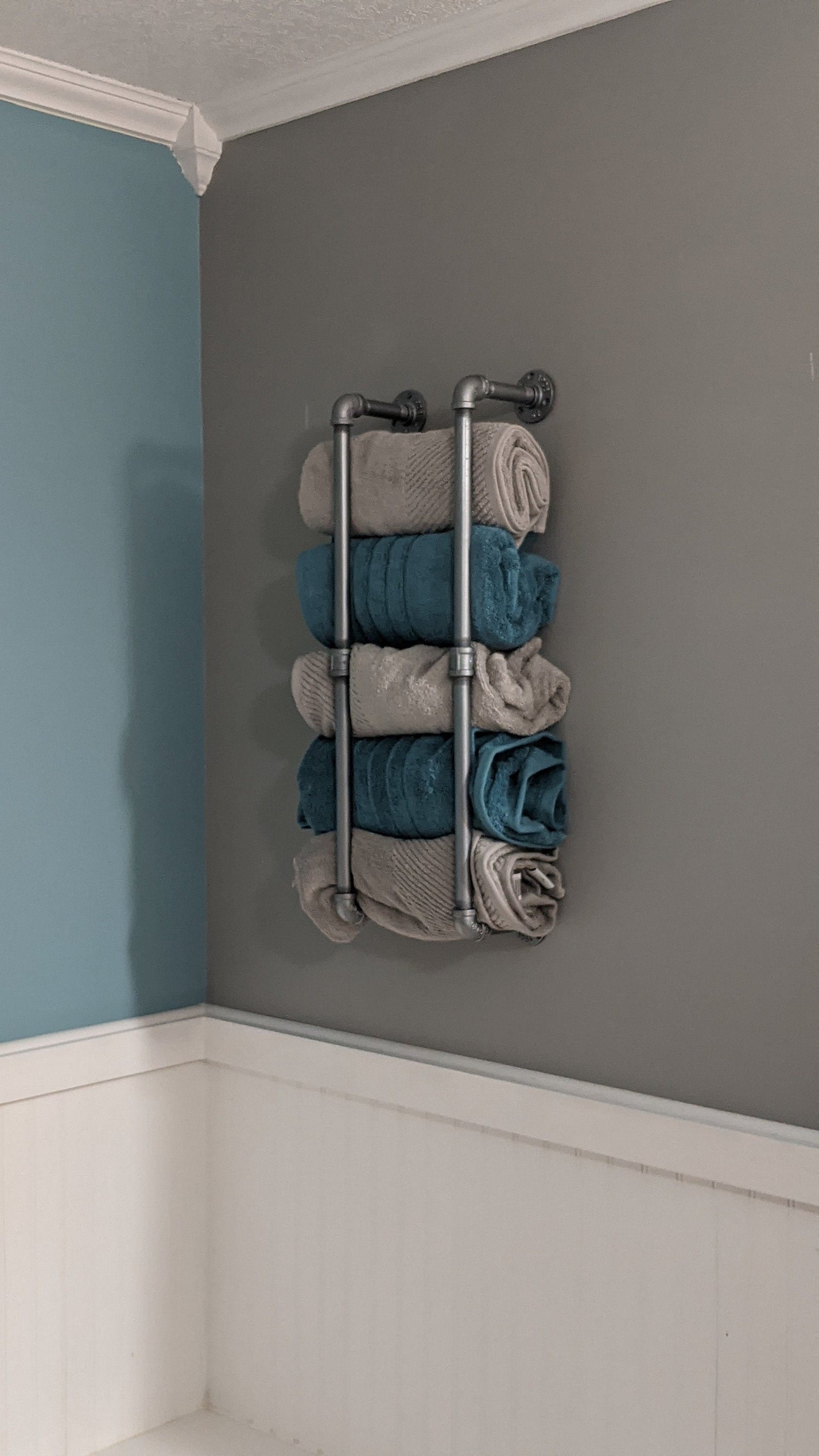 Industrial Pipe Wall Mounted Towel Holder-Steampunk Towel Holder-Farm…