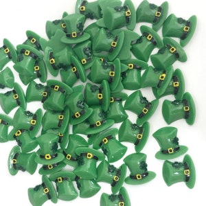 5 St Patrick&#39;s Hat Cabochons, Leprechaun Hat, Flat Back Charm, Fake Bake Supplies, St Patrick&#39;s Craft supplies, Party Decorations