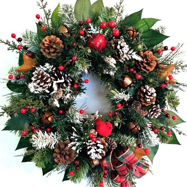 Traditional Christmas Wreath, Berry Wreath, Evergeen Wreath, Winter Door Wreath, Artificial Wreath, Pine Cone Wreath, Xmas Wreath