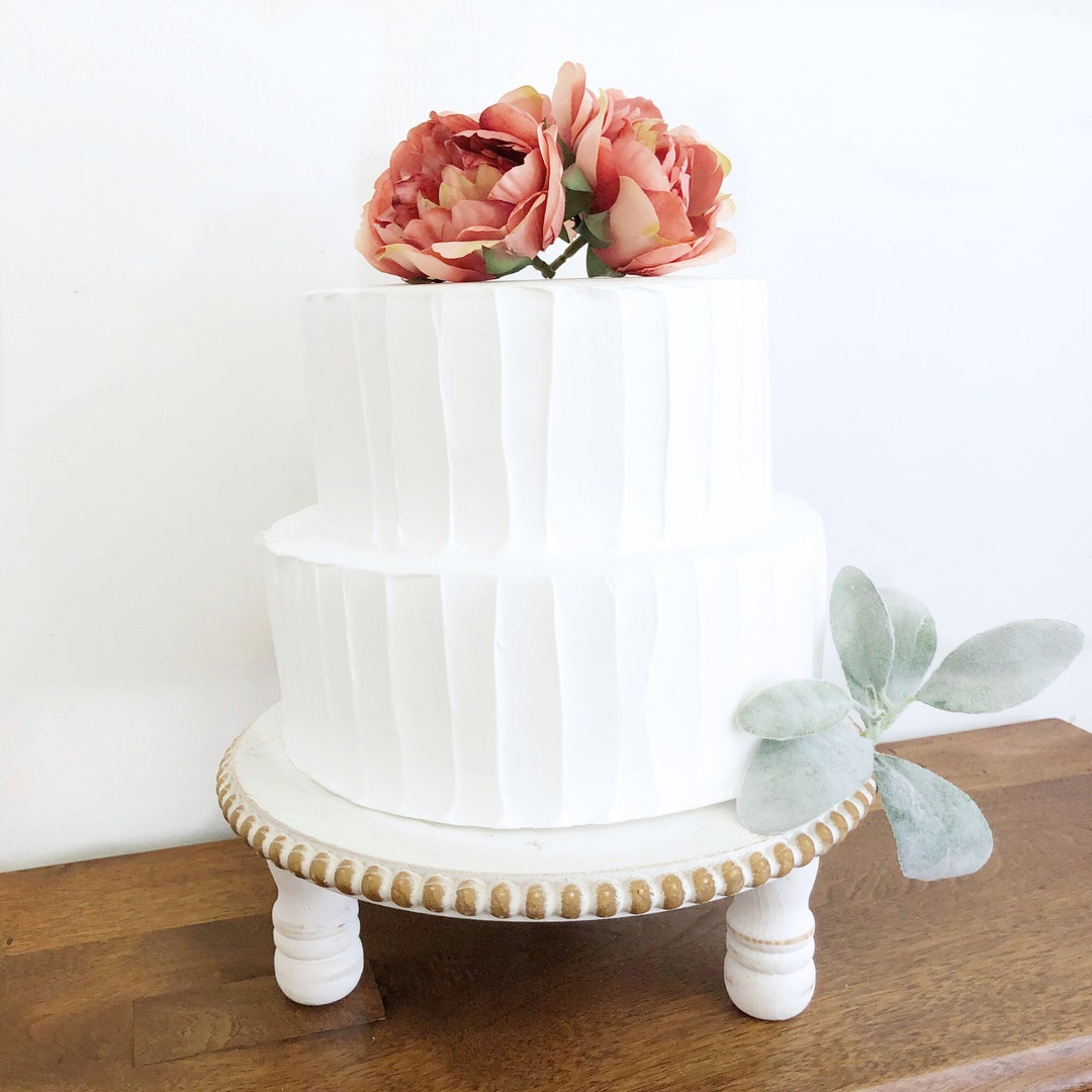 Fake Wedding Cake Centerpiece: Tiered Display Cake, Food Photography ...