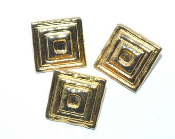 3/4" Shiny gold square button w/ square detail.  (20mm). 3 pcs
