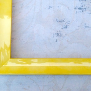 Marco de imagen amarillo mantequilla laca- Decoración de la habitación de la guardería y los niños- A5 A4 A3 4x4 4x6 5x5 5x7 8x8 8x10 8.5x11 11x14 11x17 12x12 16x20 18x24 24x30