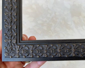 Antique Black Celtic Cross Picture Frame- Custom Sizes- Large Sizes- 24x36 20x30 16x20 11x14 10x10 9x12 8.5x11 8x10 6x6 5x7 4x4 A4 A3 A2 A1