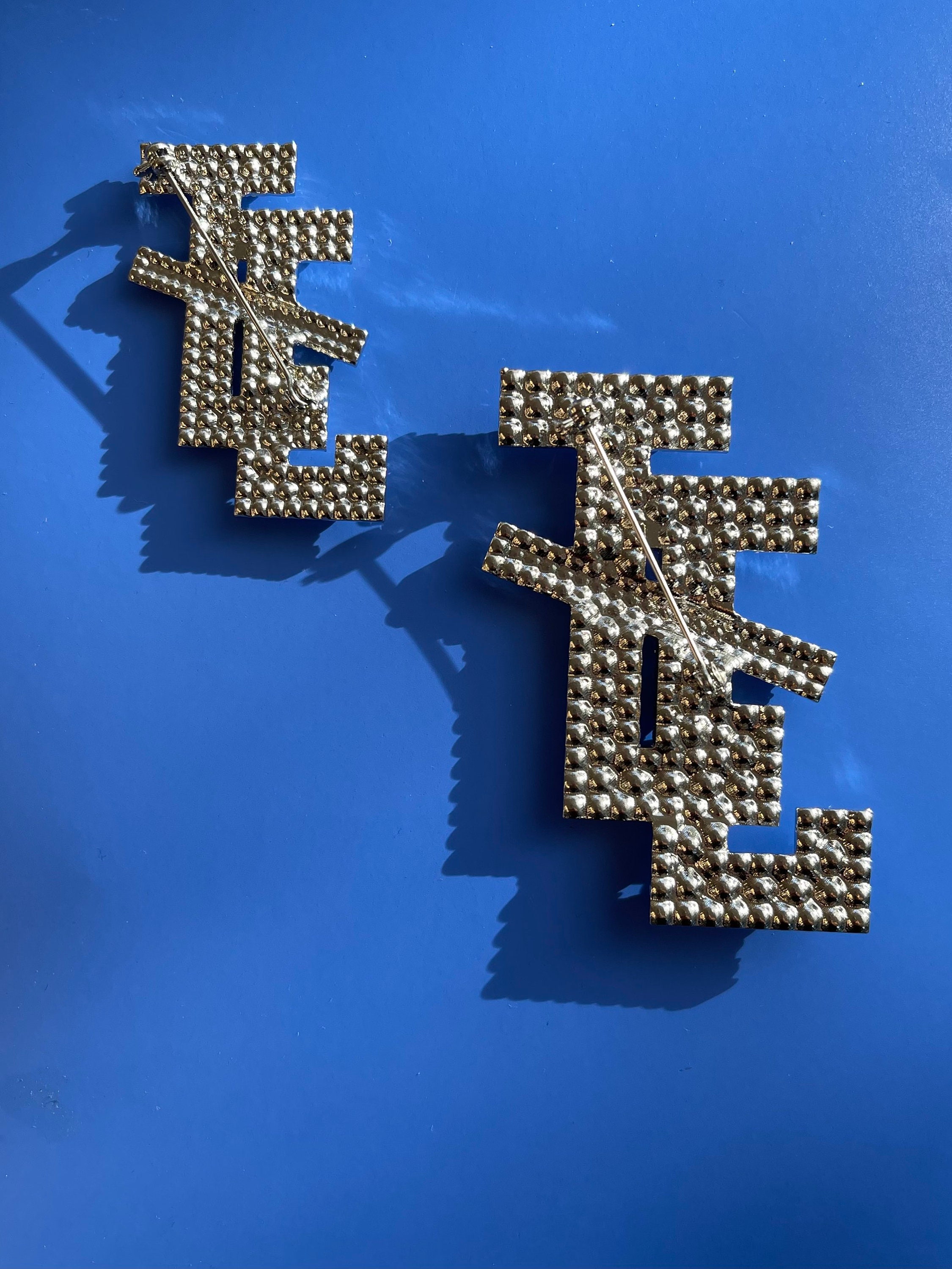 JJ Interlock Pin, Crystal Rhinestone & Simulated Pearl Brooch - Etsy
