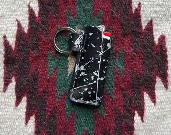 Llavero de cuero con mechero para usar con encendedor BIC - llavero con funda para encendedor hecho a mano - personalizable