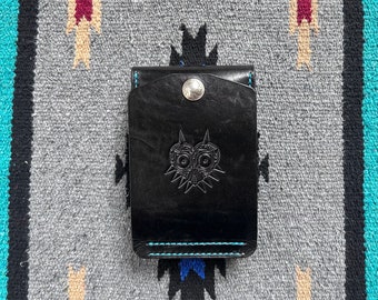 "Analog Tasche ""Leder"" mit Spiele-Lasche aus Leder - individualisierbar."