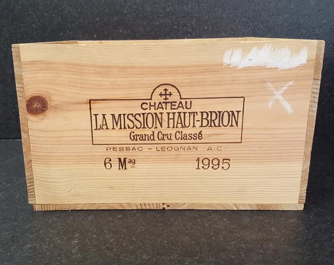 COLLECTABLE - 1995 Chateau La Misson Haut-Brion Grand Cru Classe 6 Magnum Bottle Size Wooden Wine Box