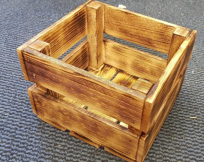 7 x Mini BURNTWOOD Crates - Strong Flower Boxes Crate Solid Vintage Wooden Fruit Apple Storage Decor bushel box