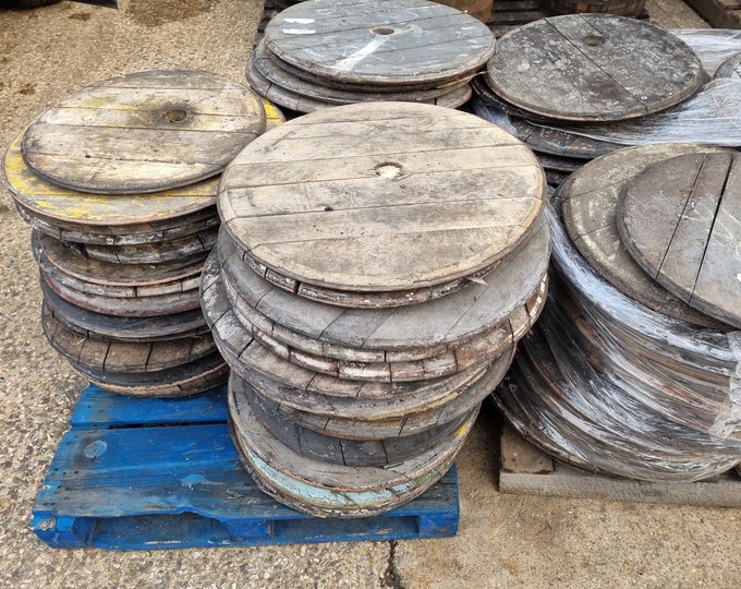 3 x Oak Barrel Lids / Tops / Heads from Whisky Bourbon Wine and Port Barrels / Casks - BUNG HOLE ENDS