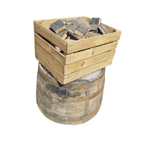 A Crate of Whisky / BOURBON Scotch Whisky Barrel CHUNKS Blocks Smoking Wood Aging Alcohol BBQ Home Brew