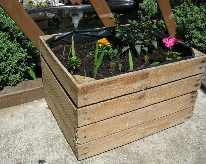 1 x PLANTER Vintage Rustic European Wooden Apple Crates,Wooden Garden Trough Planter Veg Bed Flower Plant Pots