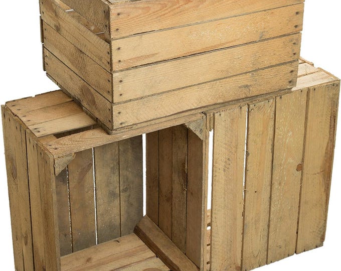 1 x Vintage Wooden Apple Crate, Rustic Wood Box, Wedding Decor, Farmhouse Log Storage, Cottage Living, Photo Prop