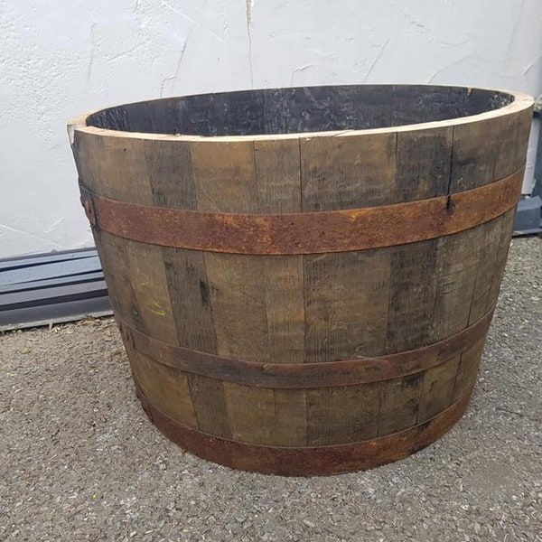 WHISKEY OAK BARREL Pflanztopf - halb geschnittene Holzfassfässer, ideal für den Garten