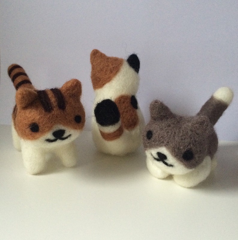 Needle felted cats Neko atsume kittens made to order image 2